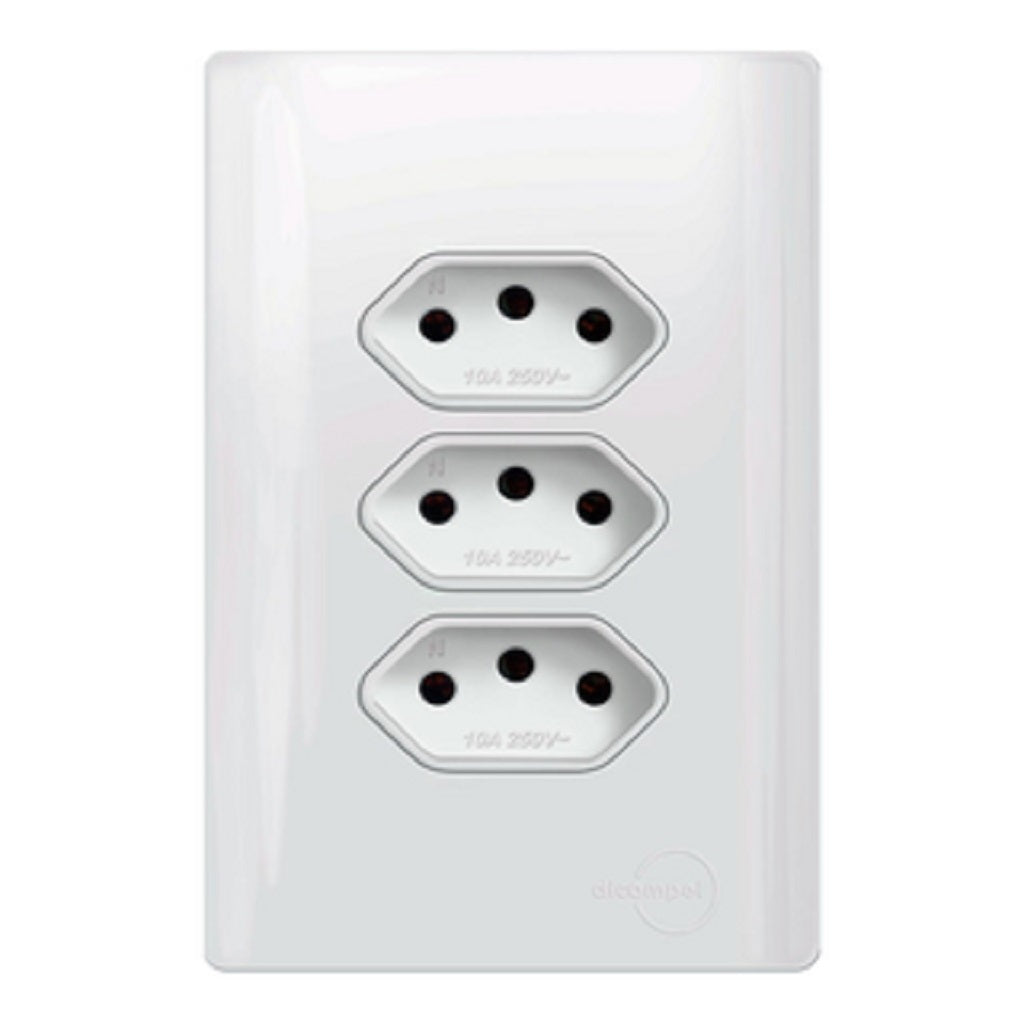 Tomada Tripla 10A NovaraTotal White