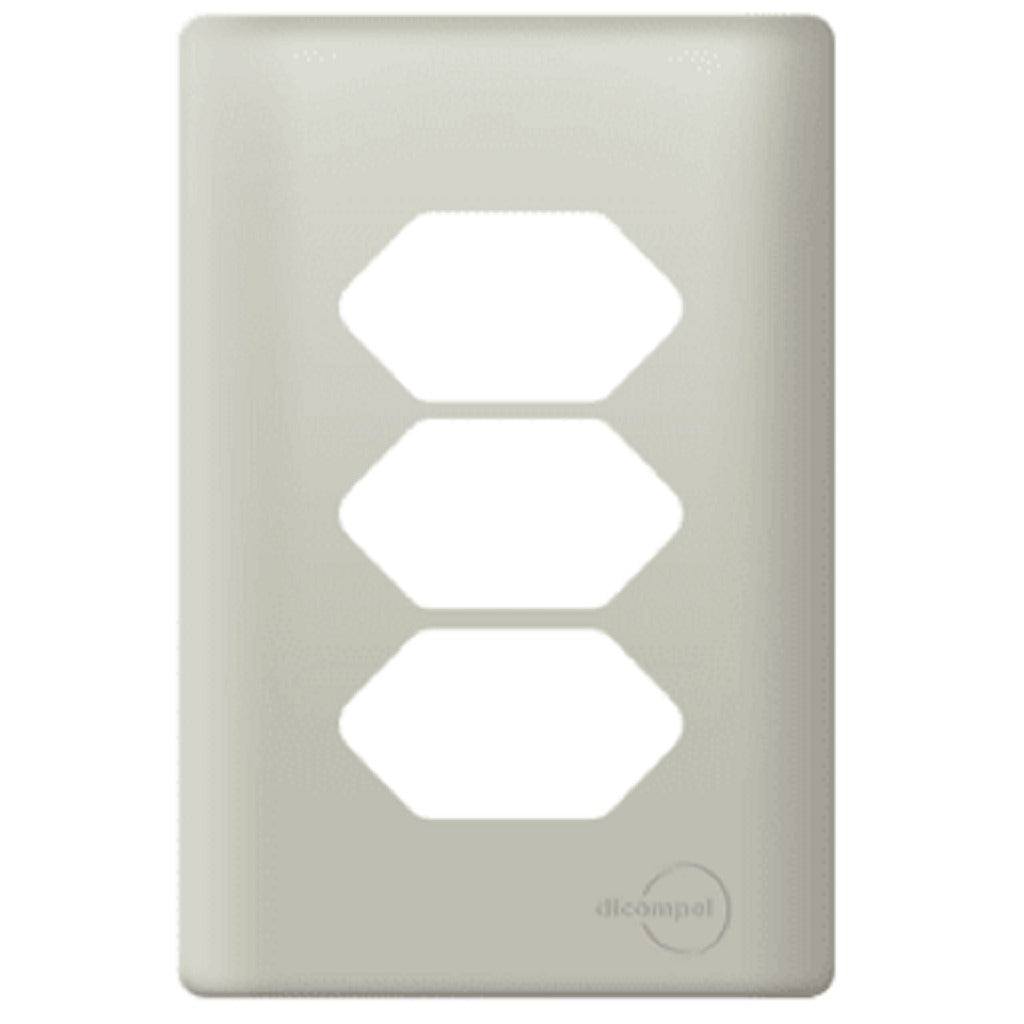 Placa 4x2 P/ 3 Tomadas Champanhe Novara