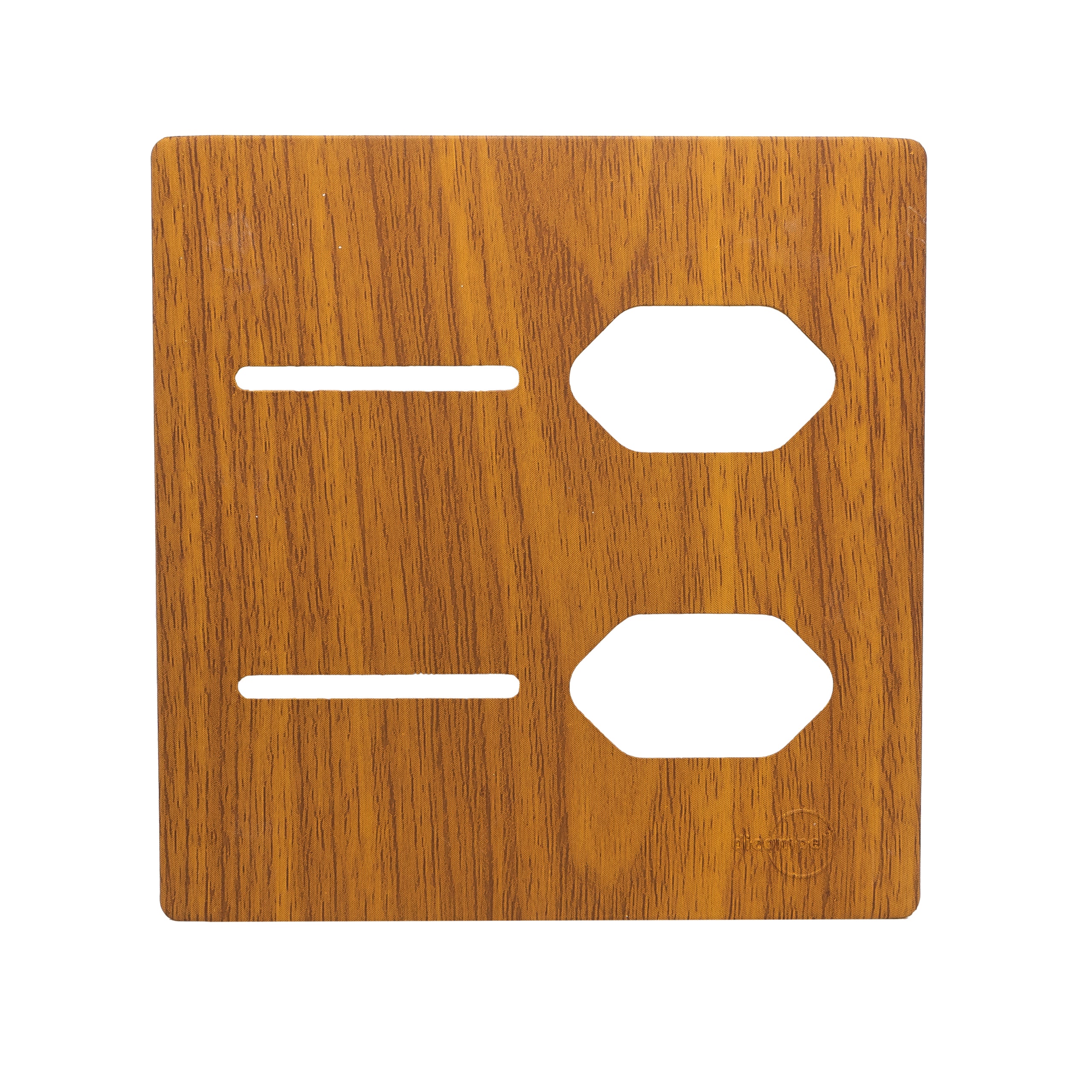 Placa 4X4 P/ 2 Interruptores + 2 Tomadas + Suporte - Cumaru Novara