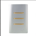 Interruptor Triplo Simples Prata com Gold Novara